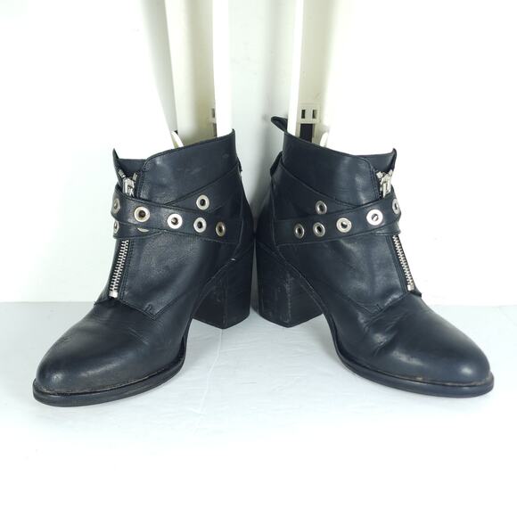 Office London Women’s US7,5 EU38 Black Leather Front Zip Studded Ankle Booties - Picture 5 of 16